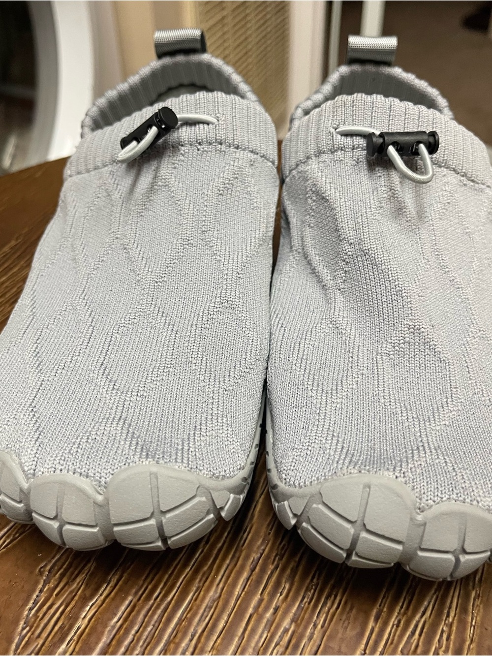 Watelves Light Gray Knit Slip-On Padded Water Shoes